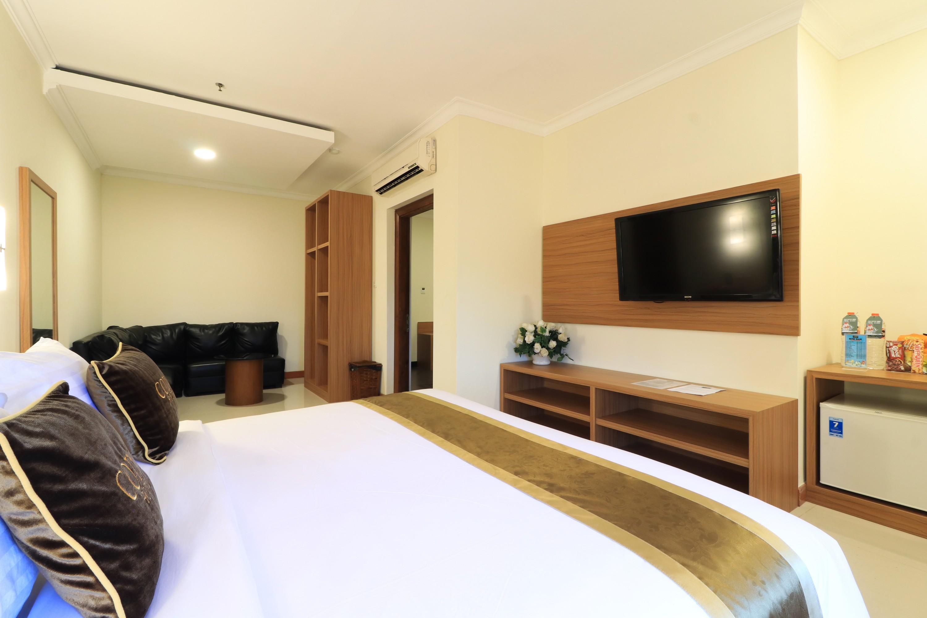 Coins Hotel Jakarta Exterior foto