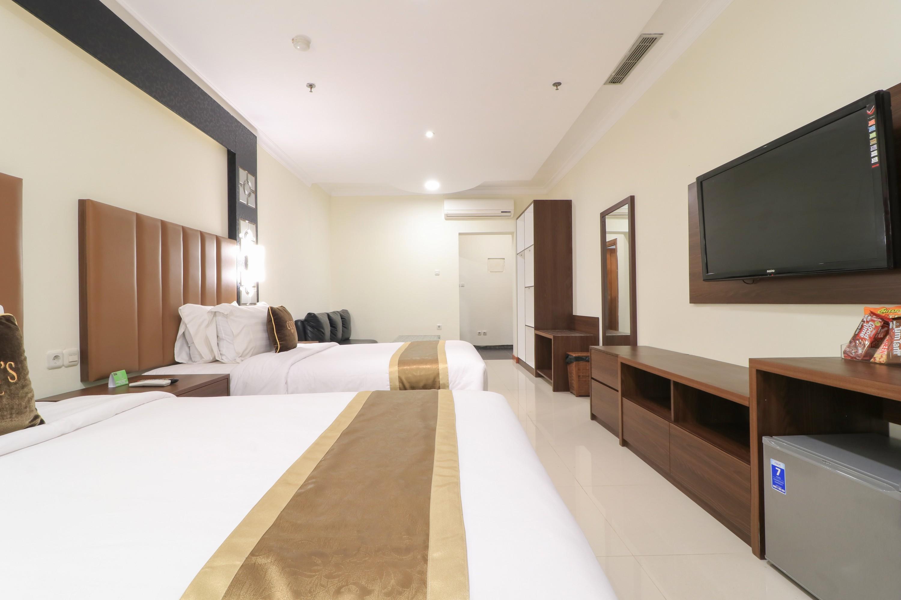 Coins Hotel Jakarta Exterior foto